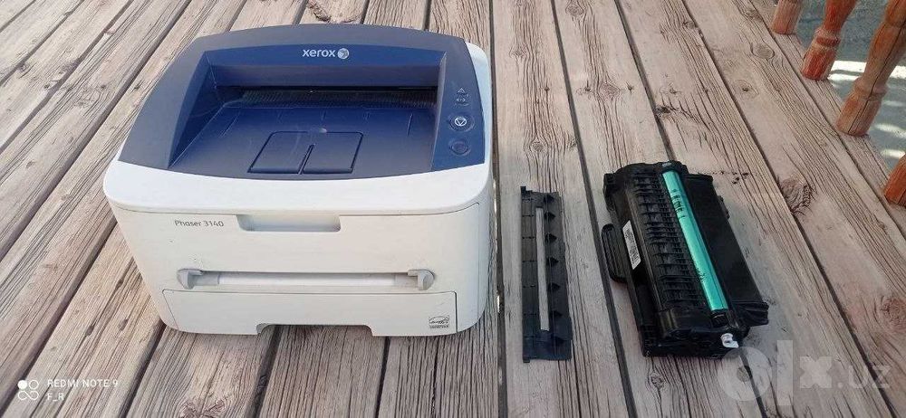 Printer sotiladi Xerox Phaser 3140