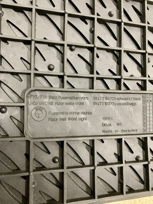 Presuri covorase Bmw f10 / f11 seria 5 cauciuc tavita originale