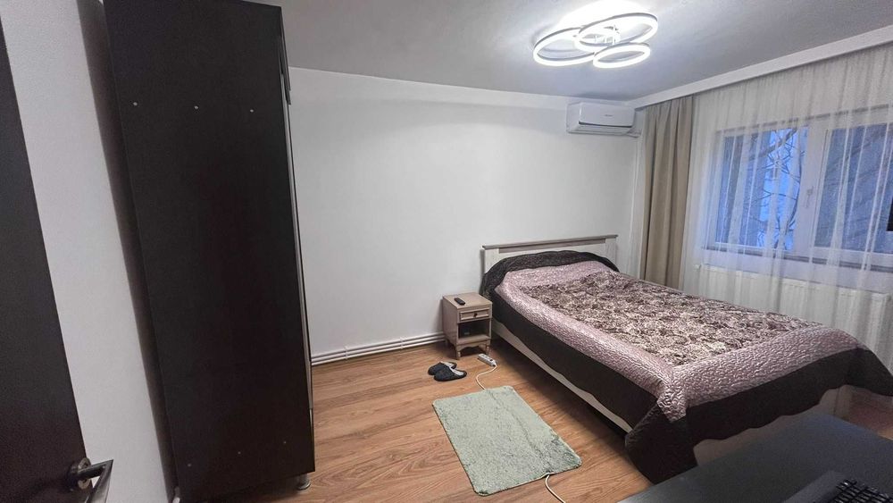 Garsoniera de inchiriat