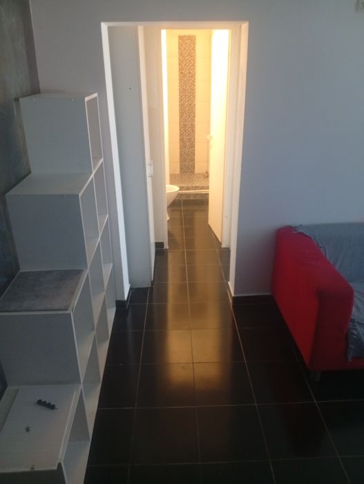 Garsoniera de inchiriat