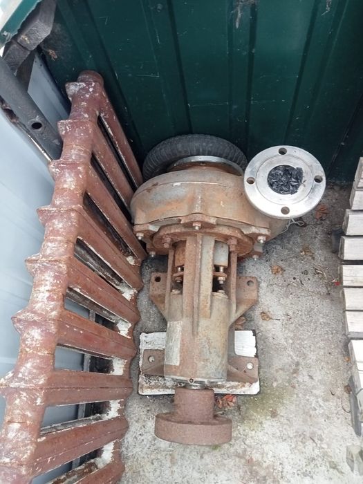 Продам дренажный насос