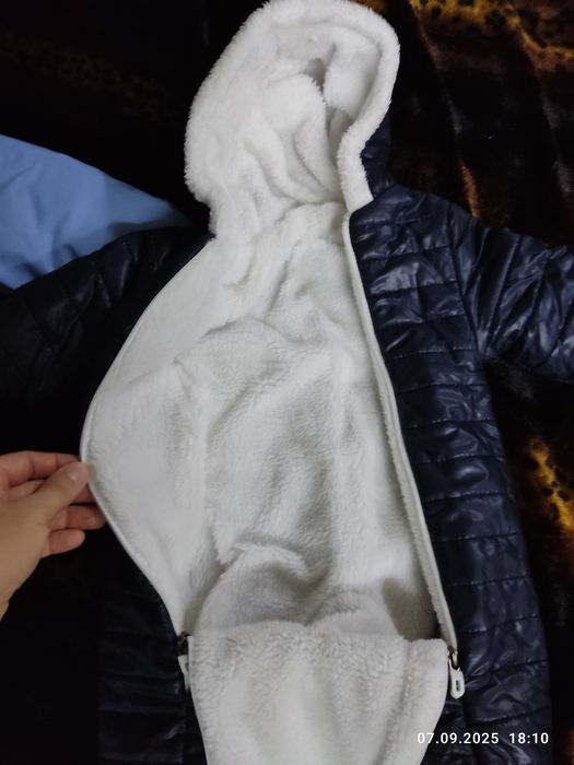 Зимние комбинезоны