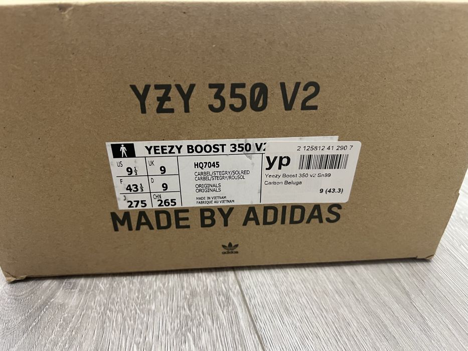 Vand yeezy Carbon Beluga 43 1/3