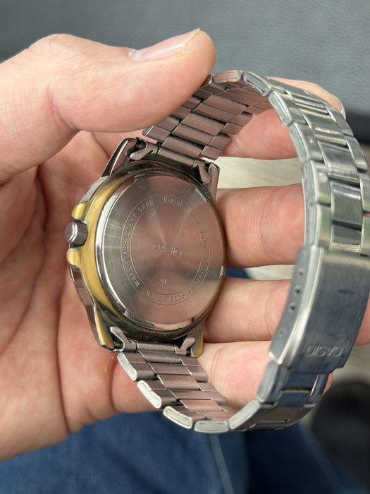 Продам часы Casio MTP-VD01 (оригинал)