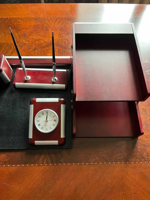 Набор настольных принадлежностей