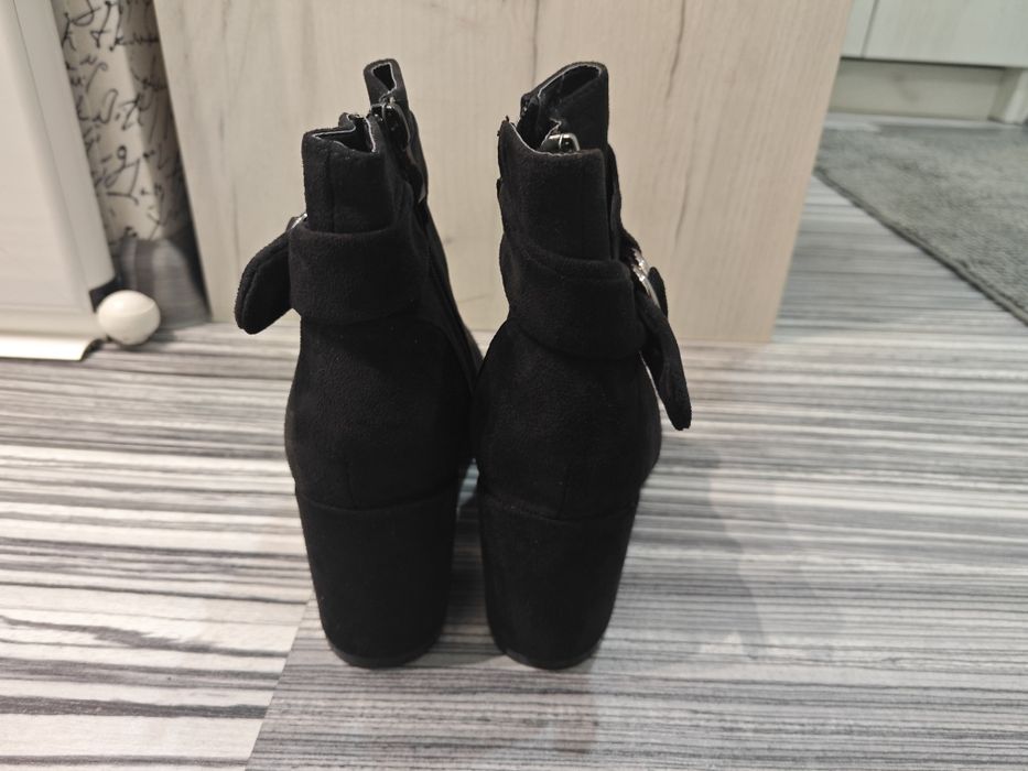 Дамски боти Doris