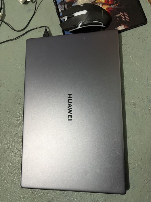 Продам Ноутбук Huawei
