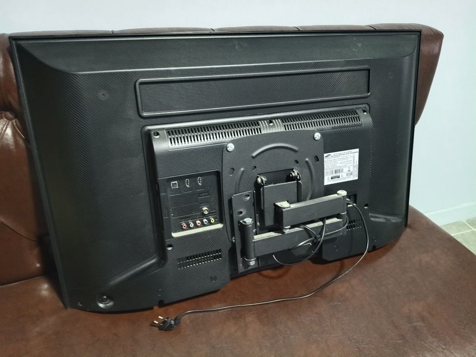 Телевизоры б,у.101 диагональ