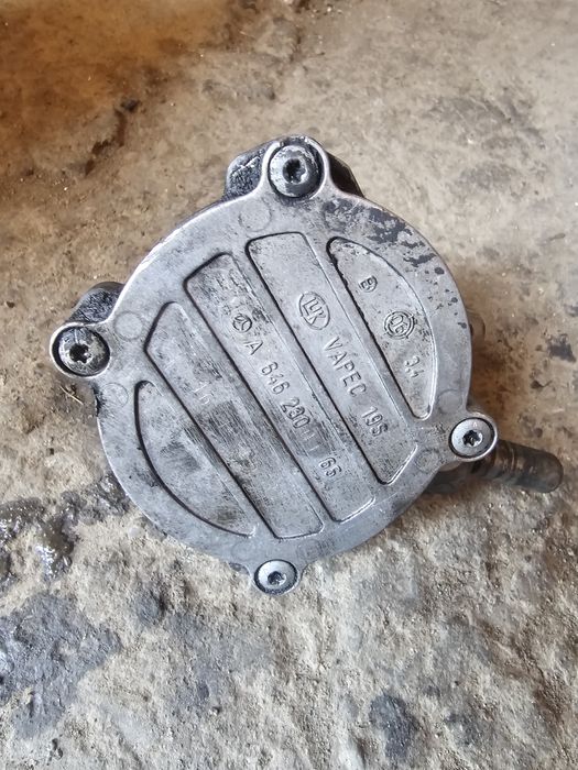 Pompa vacuum A6462300165 MERCDEDES C-CLASS