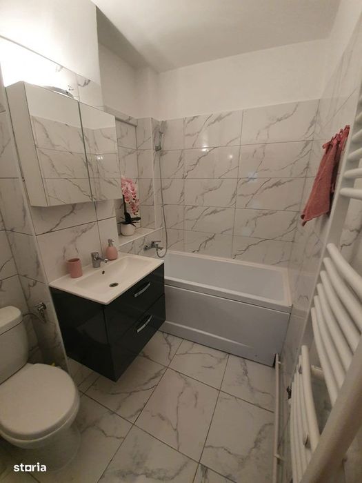 Apartament de închiriat cu 2 camere, zona Tomis 2-Victoria