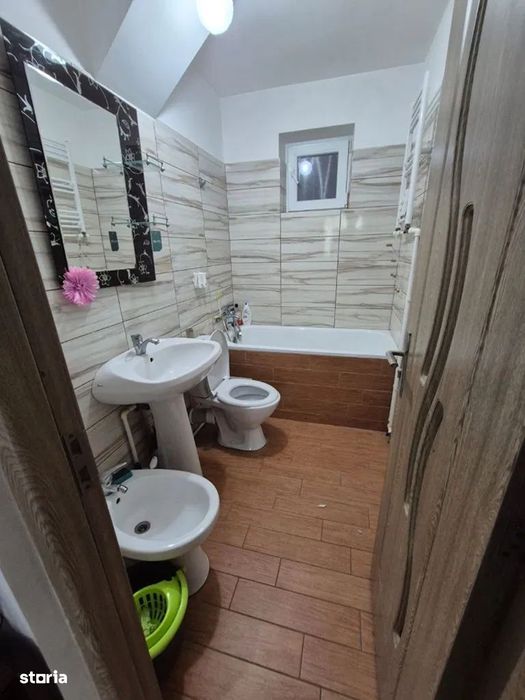 Apartament 3 camere zona Belvedere de inchiriat