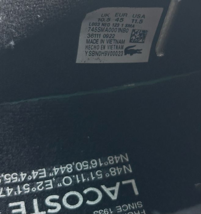 Крассовки Lacoste