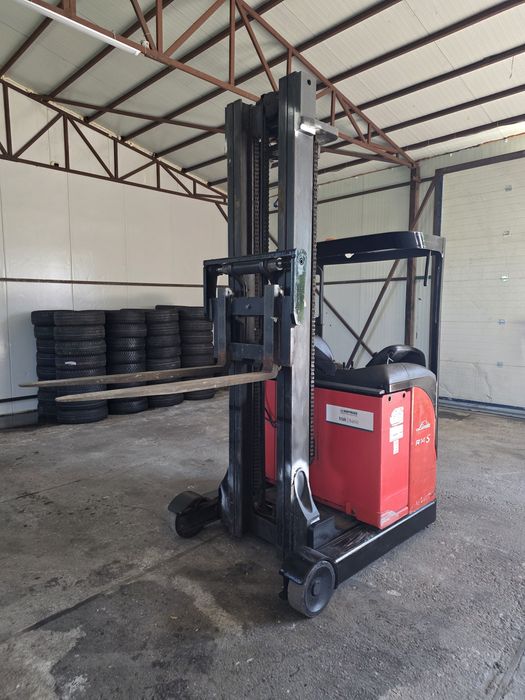 Vand stivuitor  linde  electrica