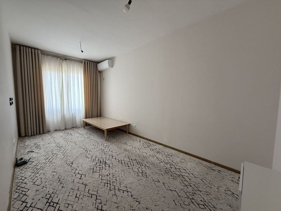 Юнусабад 2комнатная квартира продаётся.Манзара сити!