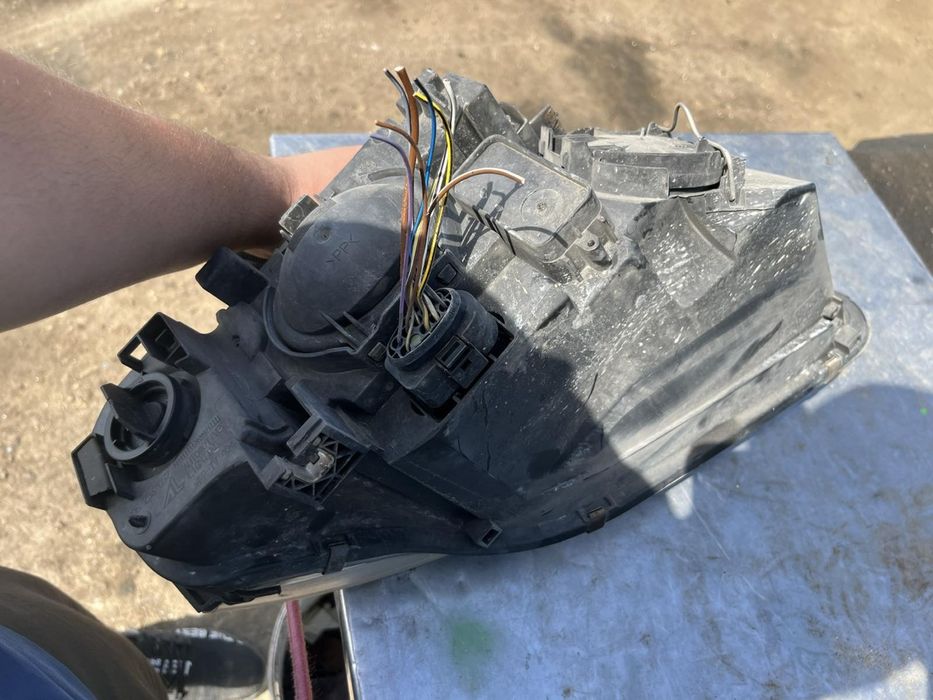 Обикновенни фарове Audi A4 B7 Ауди А4 Б7 originalni 8e0941003 BL