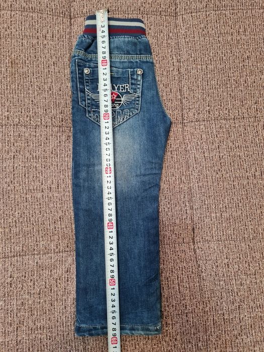 Продам джинсы. 4 модели.