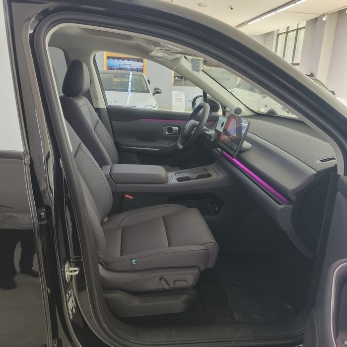 Leapmotor C16 210KM Gibrid Premium Dop opsiya 2025 3 yil kafolat