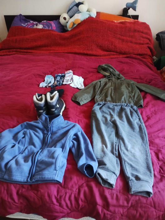 Детски дрешки втора употреба