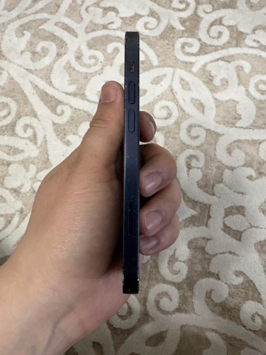 Продам 12 айфон мини