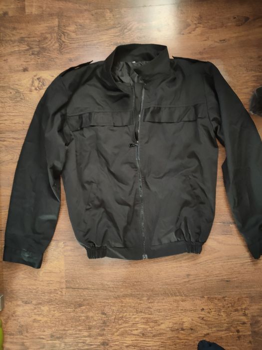 Черно полицейско яке