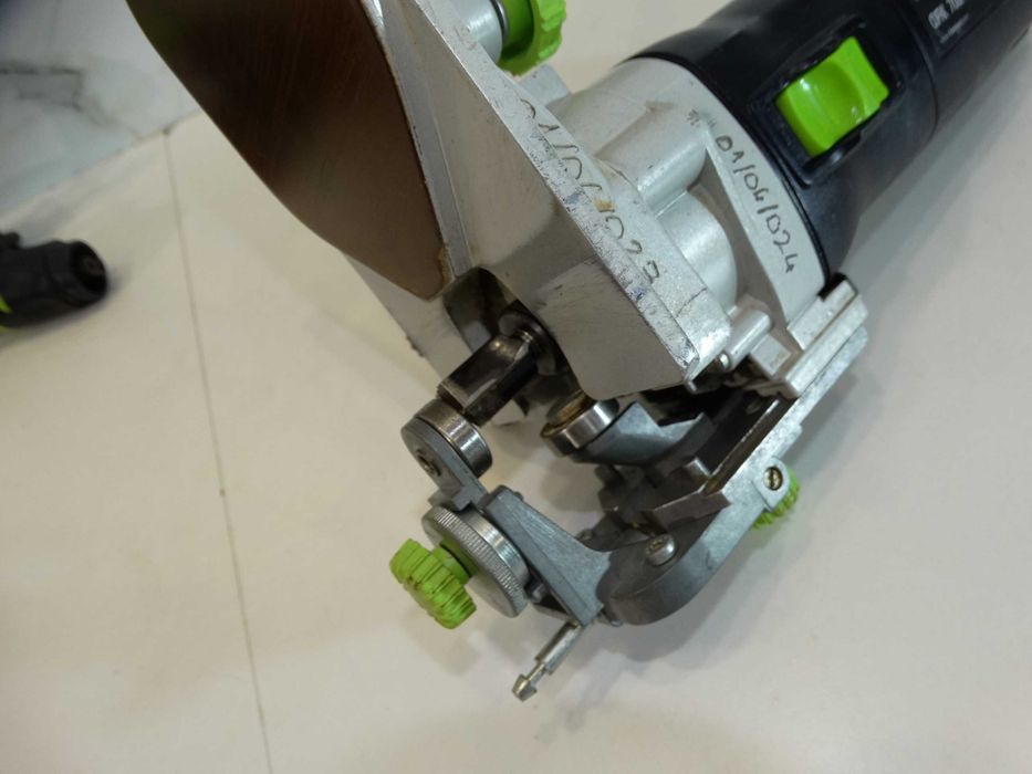 Festool OFK 700 EQ - Фреза за кантове