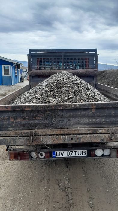 Pământ mărgăritar piatră etc ieftin.