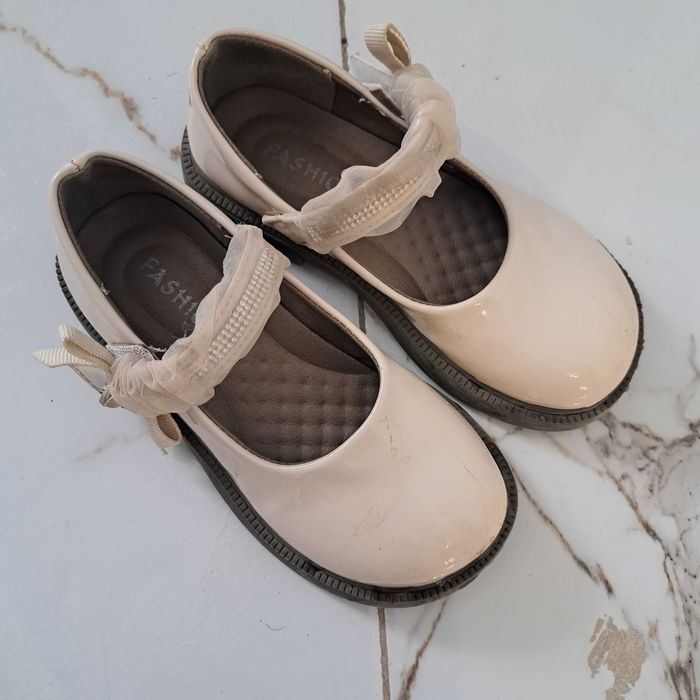 Детски обувки за момиче