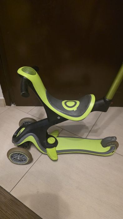 Детска тротинетка Globber 

Практична