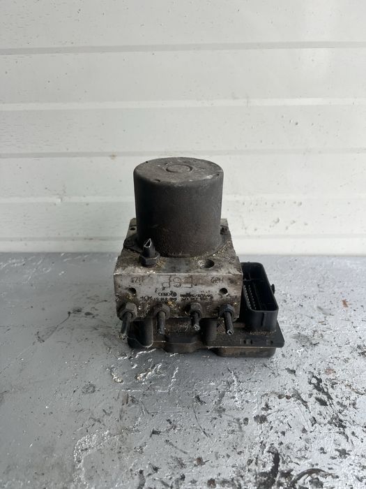 Pompa ABS Audi A4 B8 8K0907379AQ
