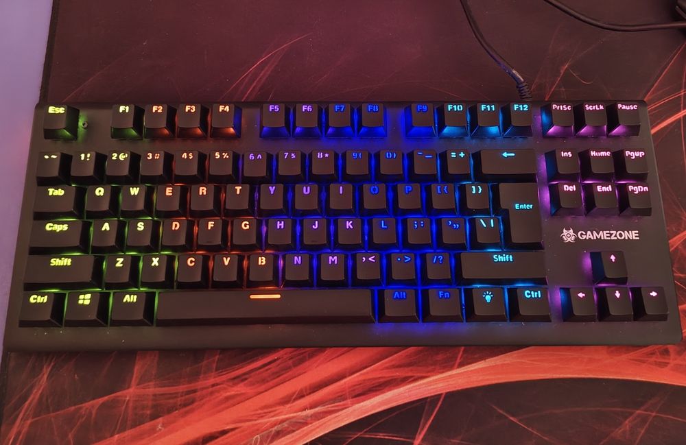 Геймърска клавиатура Tracer Stringer 87