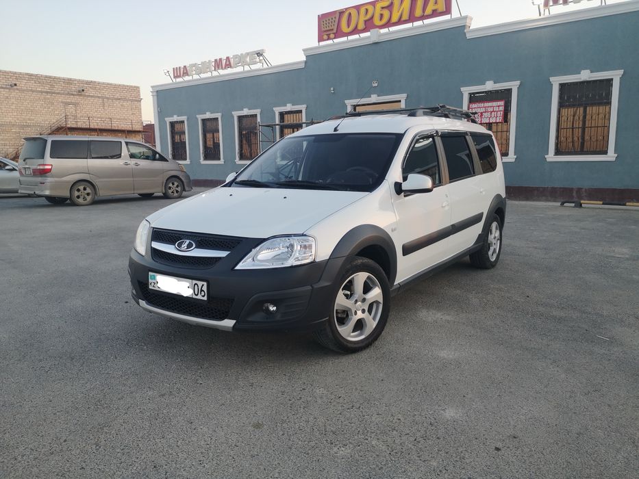 Lada Largus Cross