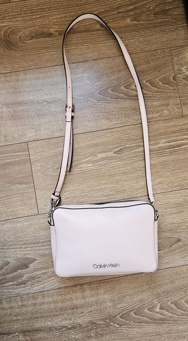 Crossbody чанта Calvin Klein