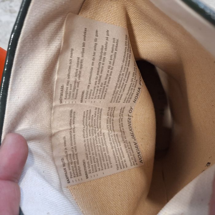 Cizme cu bombeu Nokia nr 44 noi