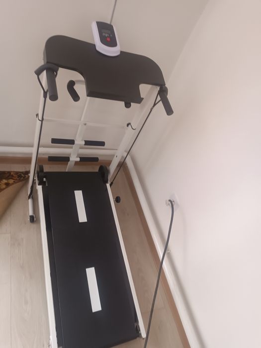 Беговая дорожка механическая