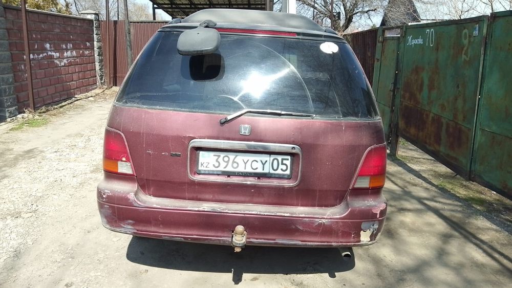 Продам авто в среднем состоянии