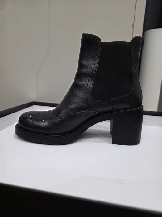 Ботинки,модель Челси ,кожа