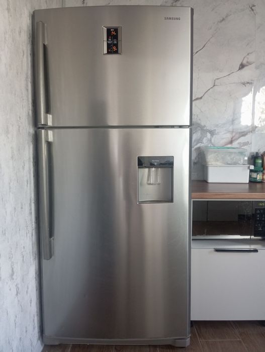 Холодильник Samsung No frost