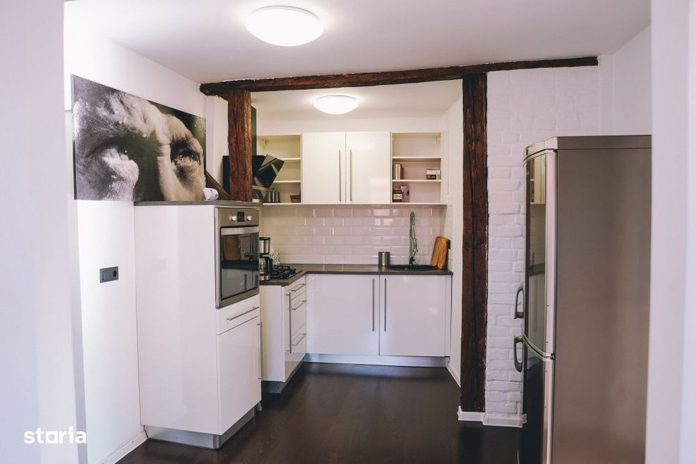 Apartament 3 camere superb, gata renovat – Centrul Istoric Sibiu! — fotografia 1