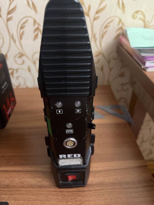 Red epic kamplektida shu narsalari bor holadi yaxshi