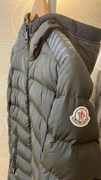 Куртка Монклер .