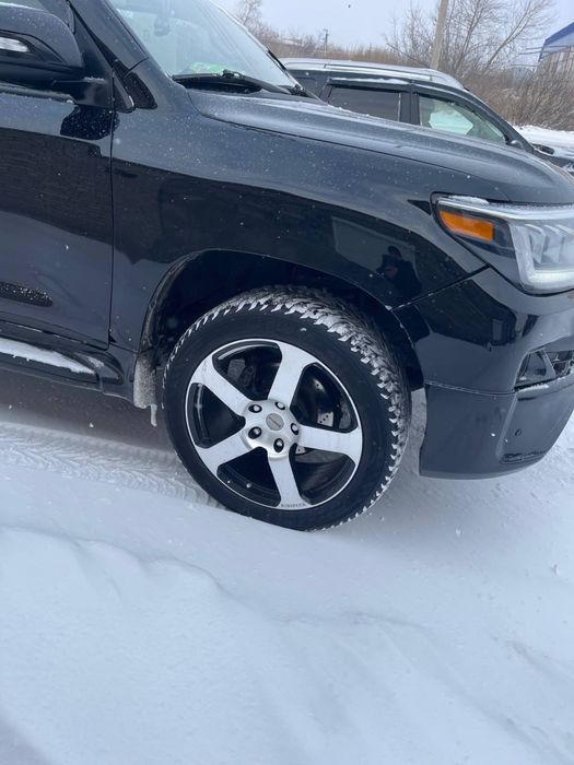 Продам Диски с шинами