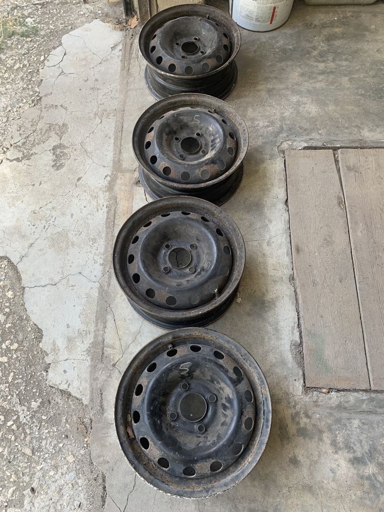 Железни джанти 14’’ гр. Варна Спортна зала • OLX.bg