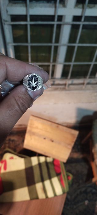 Kumushdan  uzuk yasab beraman 60 mingdan grami