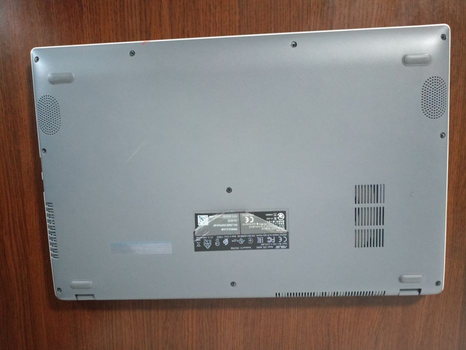 Vând laptop Asus M515DA