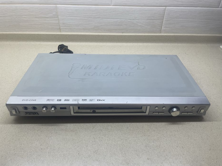 Продам DVD плеер