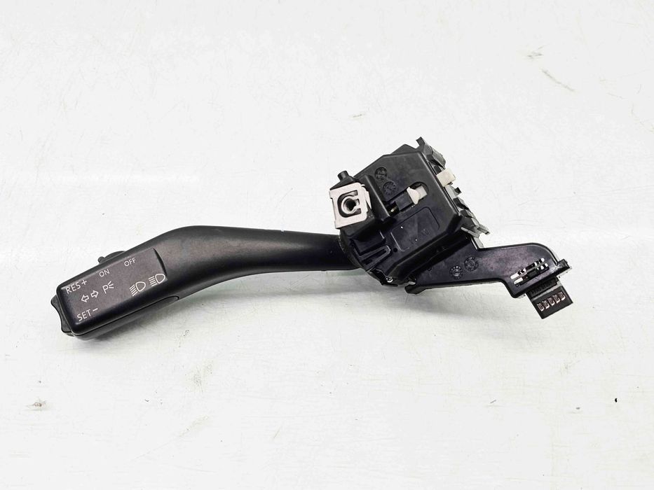 Maneta semnalizare Volkswagen Golf 5 Plus (5M1) [Fabr 2005-2008] 1K09