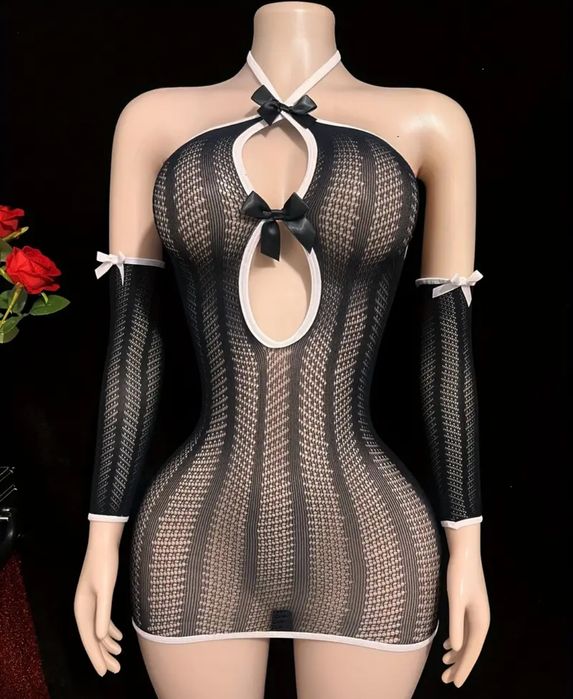 Еротично бельо със ракави.