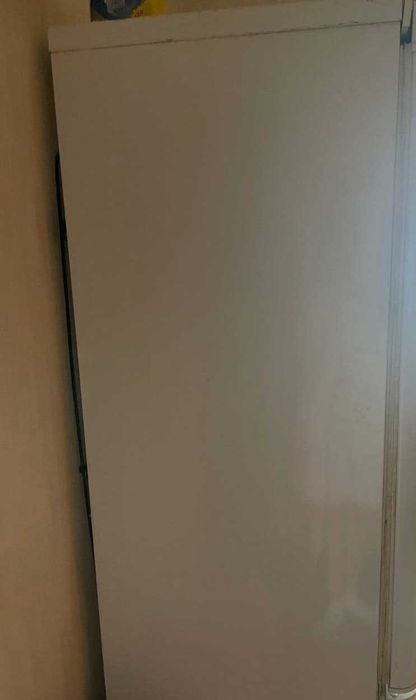 Продаю холодильник на запчасти