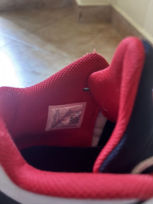 Маратонки NIKE AIR Jordan