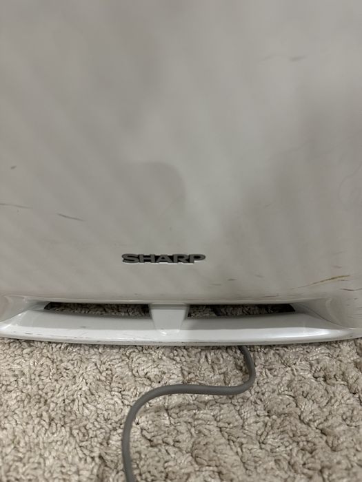 Пречиствател за въздух Sharp